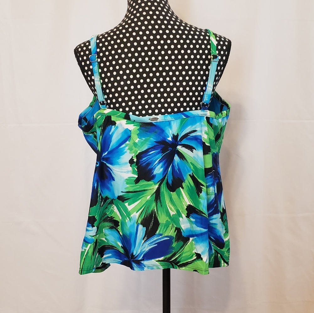 Sunsets Separates Colorful Floral Swimsuit Top NWT - Picture 2 of 10